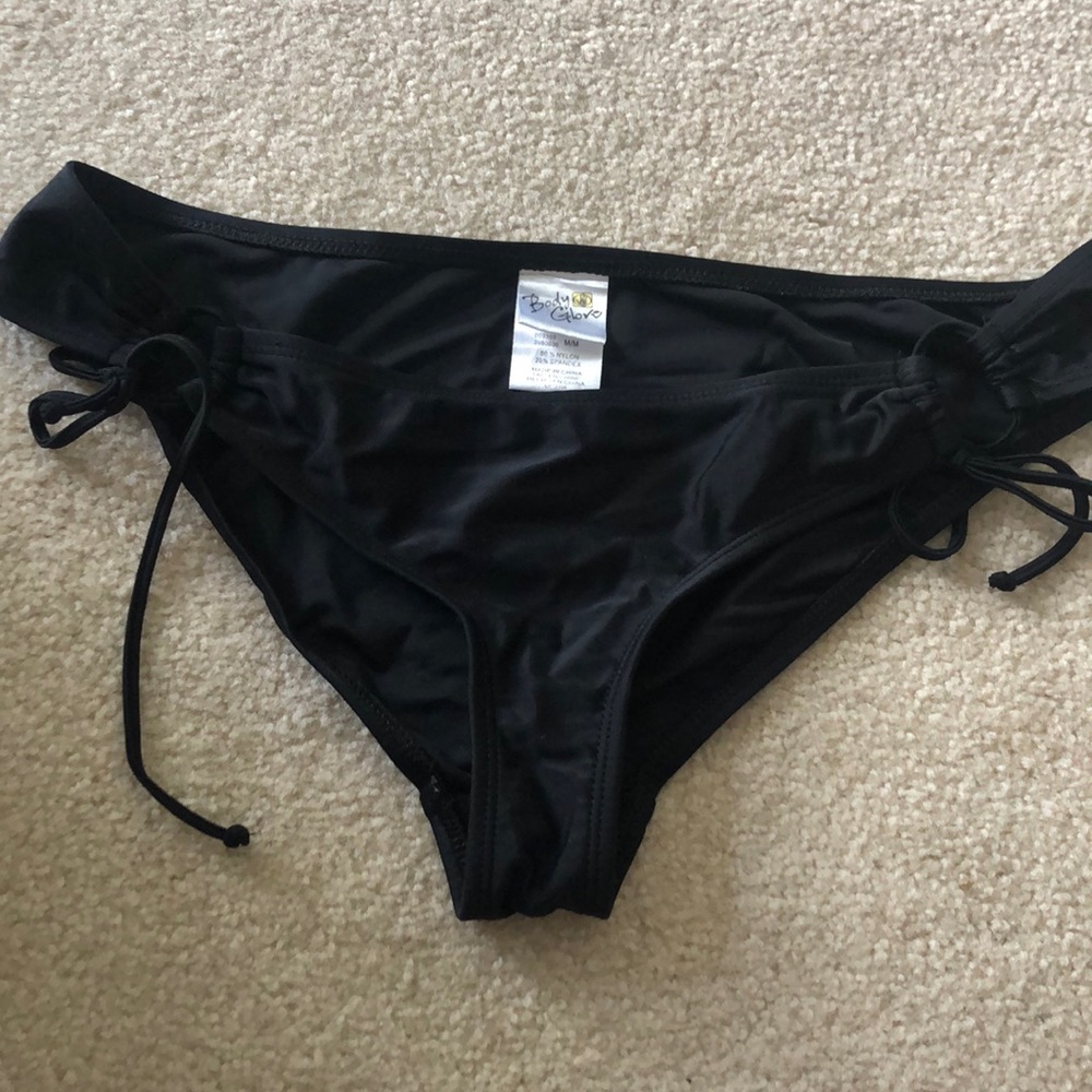 Black tie side bikini bottom